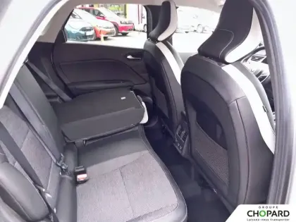Photo 18 Renault Captur  E-Tech 145 - 21