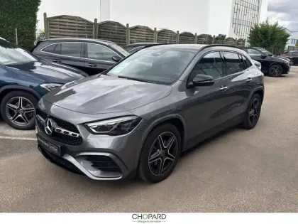 Photo 18 Mercedes GLA  200 d 8G-DCT