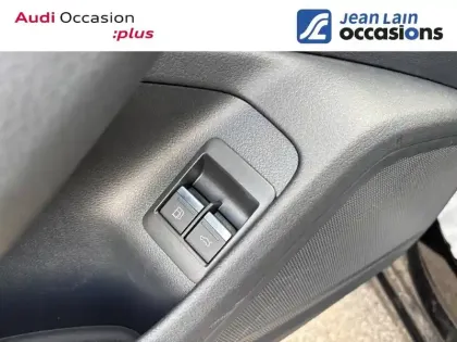 Photo 20 Audi A6  Avant 55 TFSIe 367 ch S tronic 7 Quattro