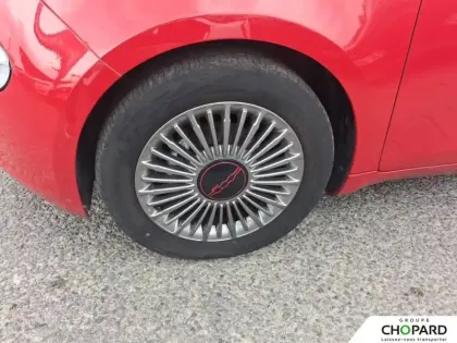 Photo 8 Fiat 500  e 95 ch