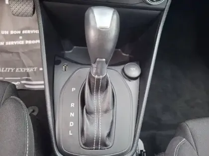 Photo 32 Ford Fiesta  1.0 EcoBoost 125 ch S&S mHEV Powershift