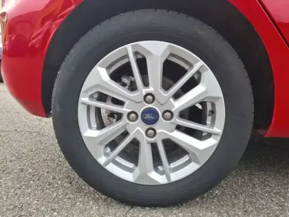 Photo 13 Ford Fiesta  1.0 EcoBoost 125 ch S&S mHEV Powershift