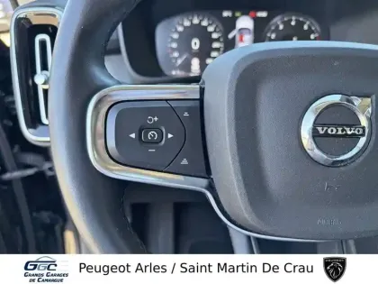 Photo 34 Volvo XC40  T2 129 ch Geartronic 8