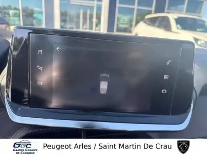 Photo 44 Peugeot 208  PureTech 100 S&S BVM6