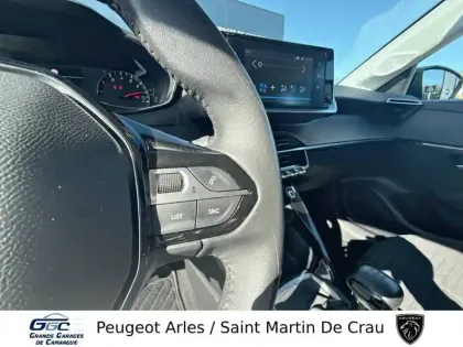 Photo 34 Peugeot 208  PureTech 100 S&S BVM6