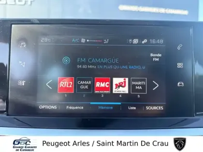 Photo 38 Peugeot 208  PureTech 100 S&S BVM6