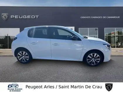 Photo 20 Peugeot 208  PureTech 100 S&S BVM6