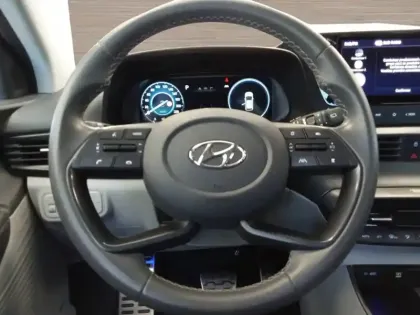 Photo 15 Hyundai Bayon  1.0 T-GDi 100 DCT-7 Hybrid 48V
