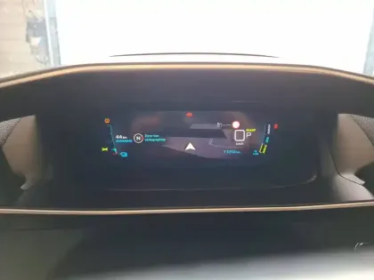 Photo 28 Peugeot 2008  Electrique 136 ch