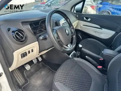 Photo 12 Renault Captur  TCe 90