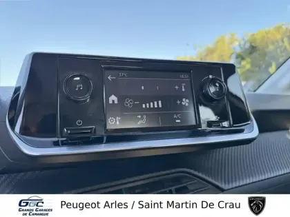 Photo 41 Peugeot 208  PureTech 75 S&S BVM5