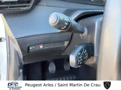 Photo 34 Peugeot 208  PureTech 75 S&S BVM5