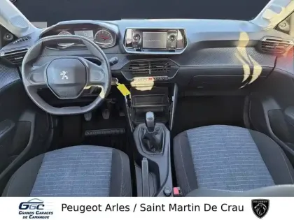 Photo 26 Peugeot 208  PureTech 75 S&S BVM5