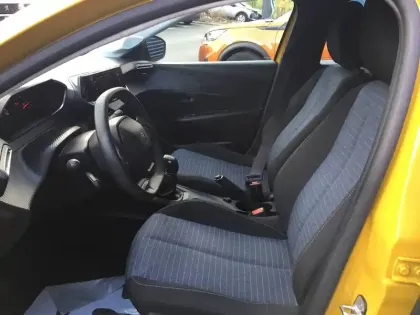 Photo 13 Peugeot 208  PureTech 75 S&S BVM5