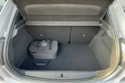 Photo 10 Peugeot 208  Electrique 50 kWh 136ch