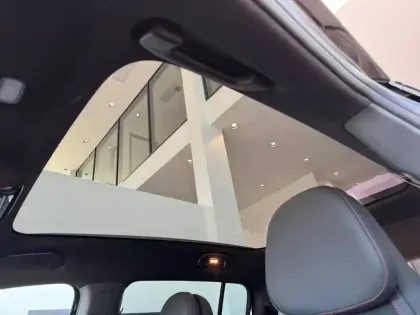 Photo 12 Mercedes GLB  200