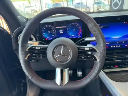 Photo 9 Mercedes GLB  200