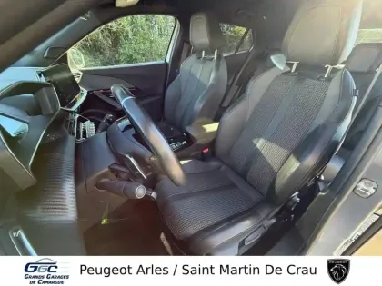 Photo 27 Peugeot 2008  PureTech 130 S&S EAT8