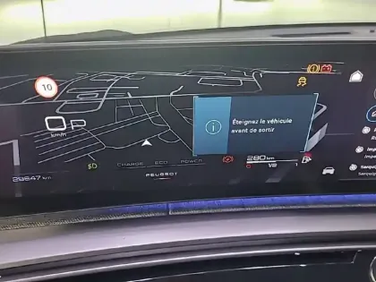 Photo 30 Peugeot 5008  Hybrid 145 ch e-DCS6