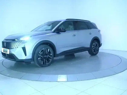Photo 21 Peugeot 5008  Hybrid 145 ch e-DCS6