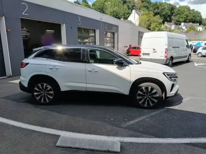 Photo 5 Renault Austral  E-Tech hybrid 200
