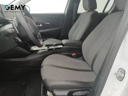 Photo 8 Peugeot 208  Hybrid 100 e-DCS6