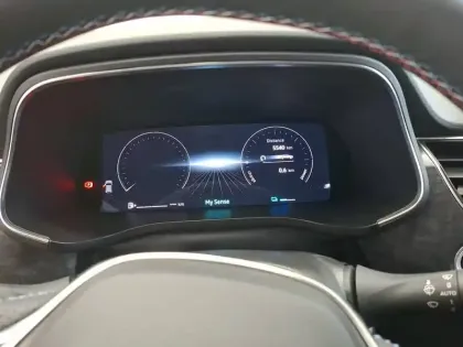 Photo 8 Renault Arkana  E-Tech full hybrid 145 GSR2