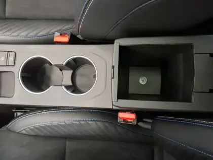 Photo 6 Renault Arkana  E-Tech full hybrid 145 GSR2