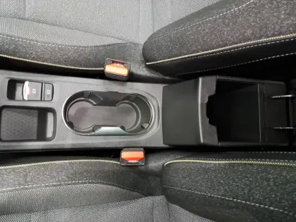 Photo 35 Renault Captur  Eco-G 100 ch