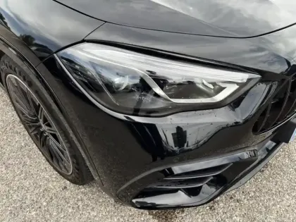 Photo 8 Mercedes GLA 200 d AMG Line