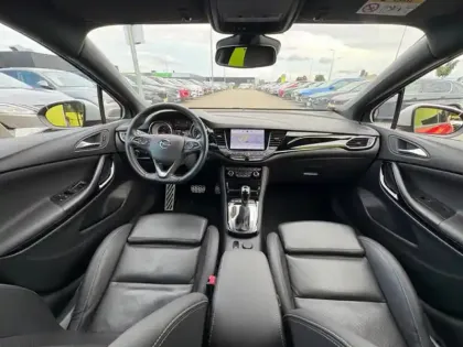 Photo 10 Opel Astra 1.6 200 Serie Speciale S 