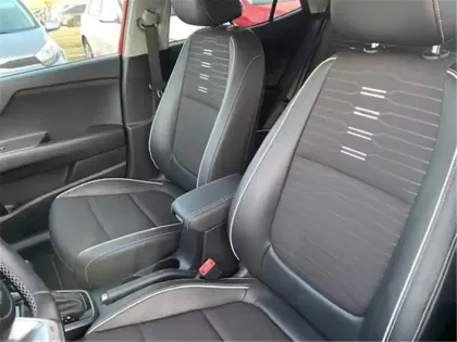 Photo 33 Kia Stonic 1.0 T-GDI 100 CH DCT7