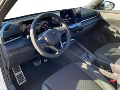 Photo 8 Volkswagen T-roc NOUVEAU NF 1.5 ETSI HYBRID 150CH D