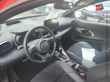 Photo 14 Toyota Yaris  116h GR Sport 5p MY22