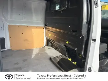 Photo 11 Toyota Proace  Medium 2.0 D-4D 140 Dynamic MC23