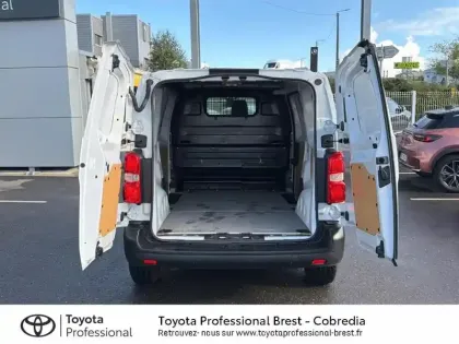 Photo 9 Toyota Proace  Medium 2.0 D-4D 140 Dynamic MC23