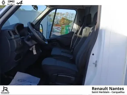 Photo 10 Renault Master  PlanCb F3500 L3H1 2.3 Blue dCi 145ch Confort EuroVI