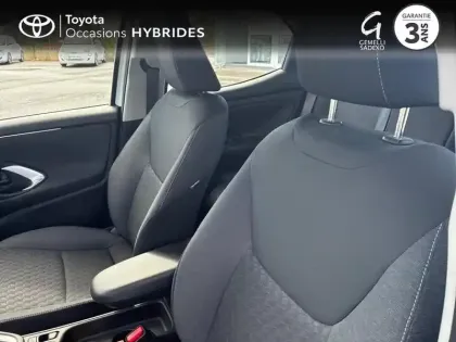 Photo 10 Toyota Yaris  116h Dynamic 5p MY22