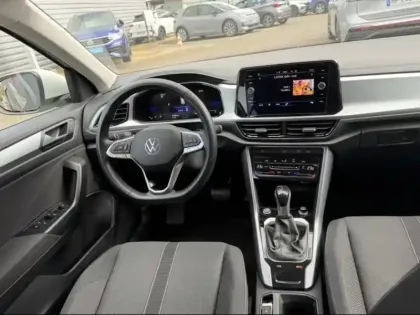 Photo 14 Volkswagen T-roc  1.5 TSI EVO 150ch Life Plus DSG7