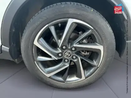 Photo 9 Toyota C-HR  184h Collection 2WD E-CVT MC19