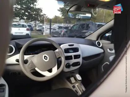 Photo 14 Renault Zoé Zoe Life charge normale R75