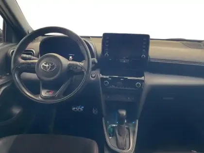 Photo 10 Toyota Yaris  Cross 116h GR Sport MY22