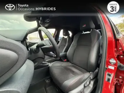 Photo 10 Toyota Yaris  130h GR Sport 5p MC24