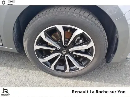Photo 7 Renault Clio  1.6 E-Tech 145ch full hybrid Techno - 25b