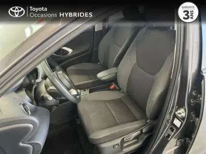 Photo 10 Toyota Yaris  116h Design 5p MY22