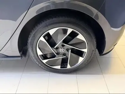Photo 12 Volkswagen ID.3  145ch Pro 58 kWh