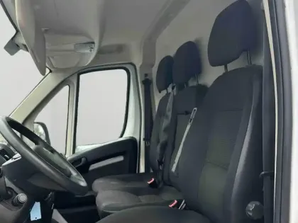 Photo 10 Peugeot Boxer  Fg 330 L2H2 2.2 BlueHDi S&S 120ch