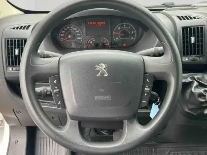 Photo 11 Peugeot Boxer  Fg 330 L2H2 2.2 BlueHDi S&S 120ch