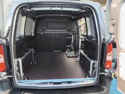 Photo 6 Fiat Doblo  Fg M Diesel 130ch automatique Pack Premium Connect
