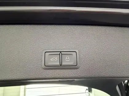 Photo 7 Audi Q2  35 TFSI 150ch S line S tronic 7